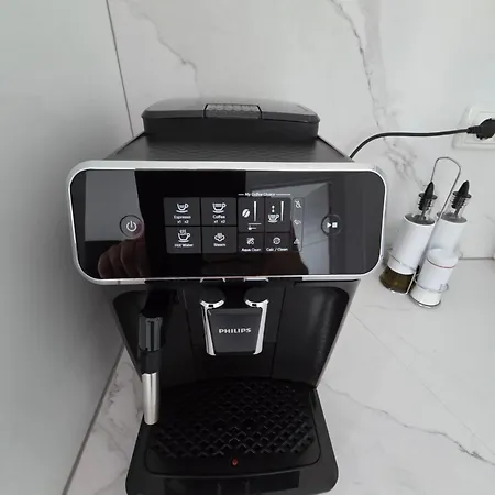 Aria 8 Апартамент
